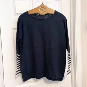 Vince 100% cotton drop shoulder long sleeve top woman’s size s navy blue striped